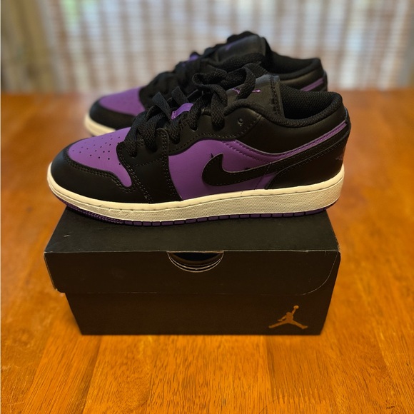 AIR JORDAN 1 LOW (GS)